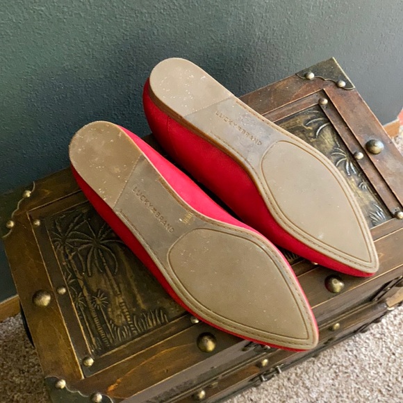 Beautiful red wedge shoes by  Lucky & Brand - Picture 1 of 4